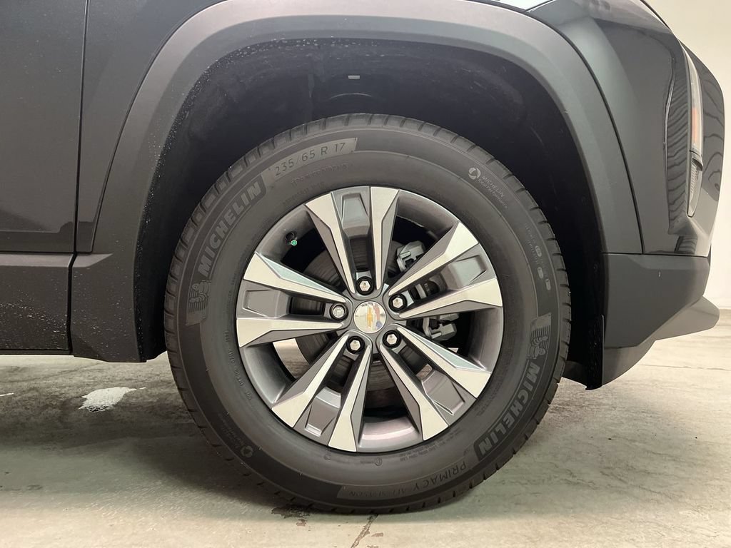 2026 Chevrolet Equinox LT - Photo 10
