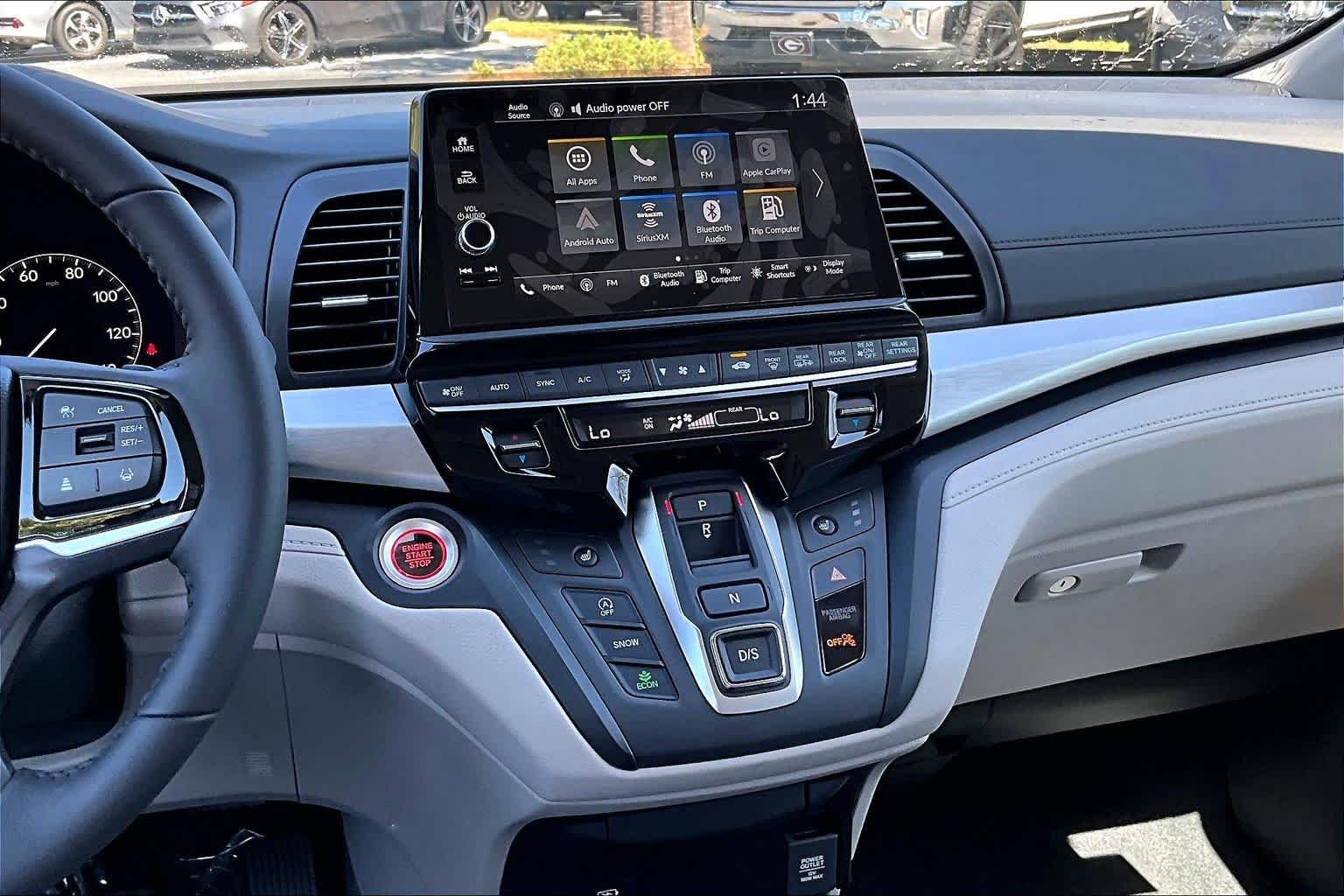 View vehicle photo 6