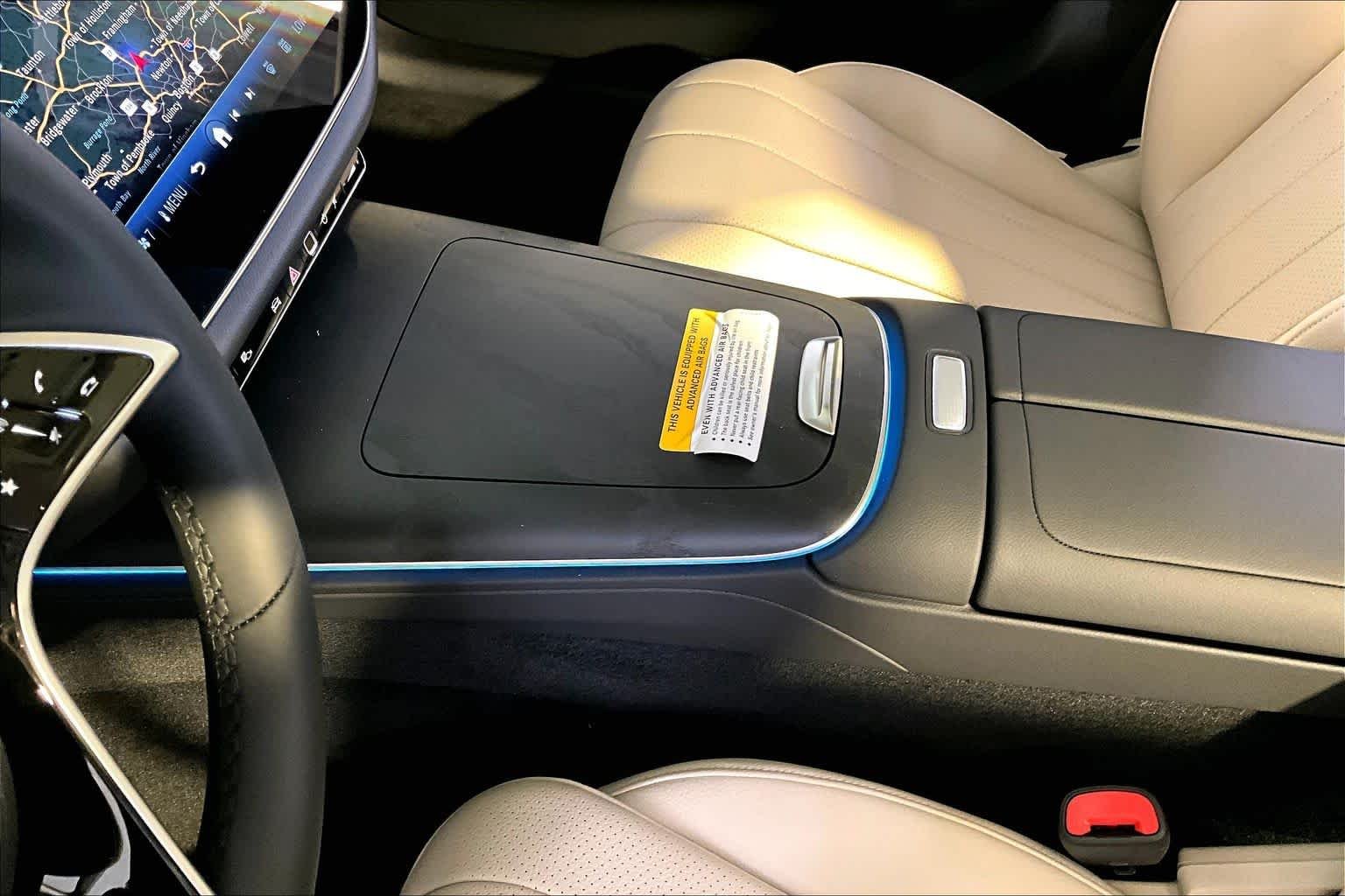 New 2026 MANUFAKTUR Alpine Grey Mercedes-Benz E 350 image 10