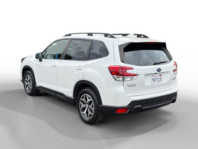 Certified Used 2023 Crystal White Pearl Subaru Premium image 3