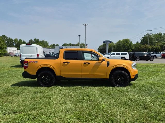Used 2023 Orange Ford XLT image 14