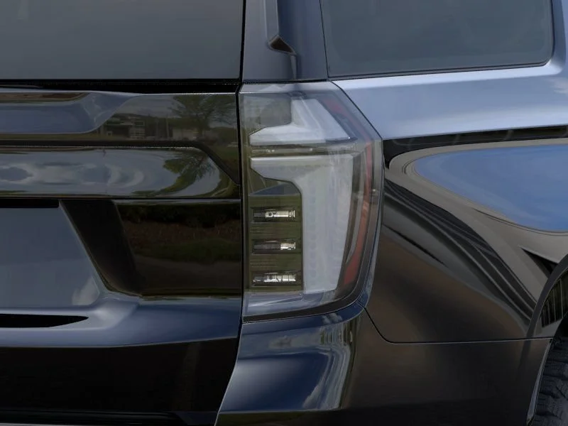 2026 Chevrolet Suburban Z71 - Photo 11