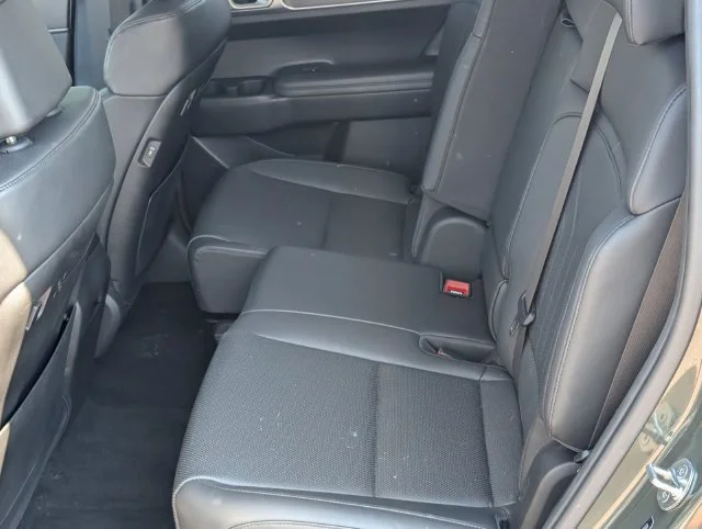 Used 2024 Green Hyundai SEL image 14