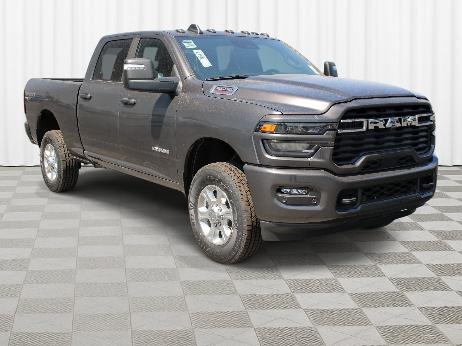 New 2026 Granite Crystal Metallic Clear-Coat Exterior Paint RAM Big Horn image 29