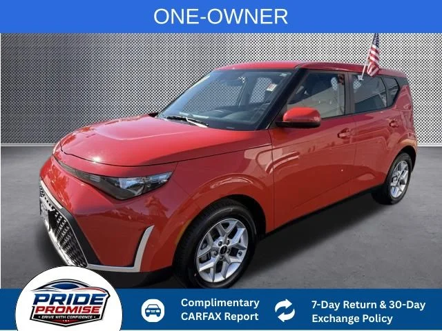 Used 2023 Red Kia LX image 1