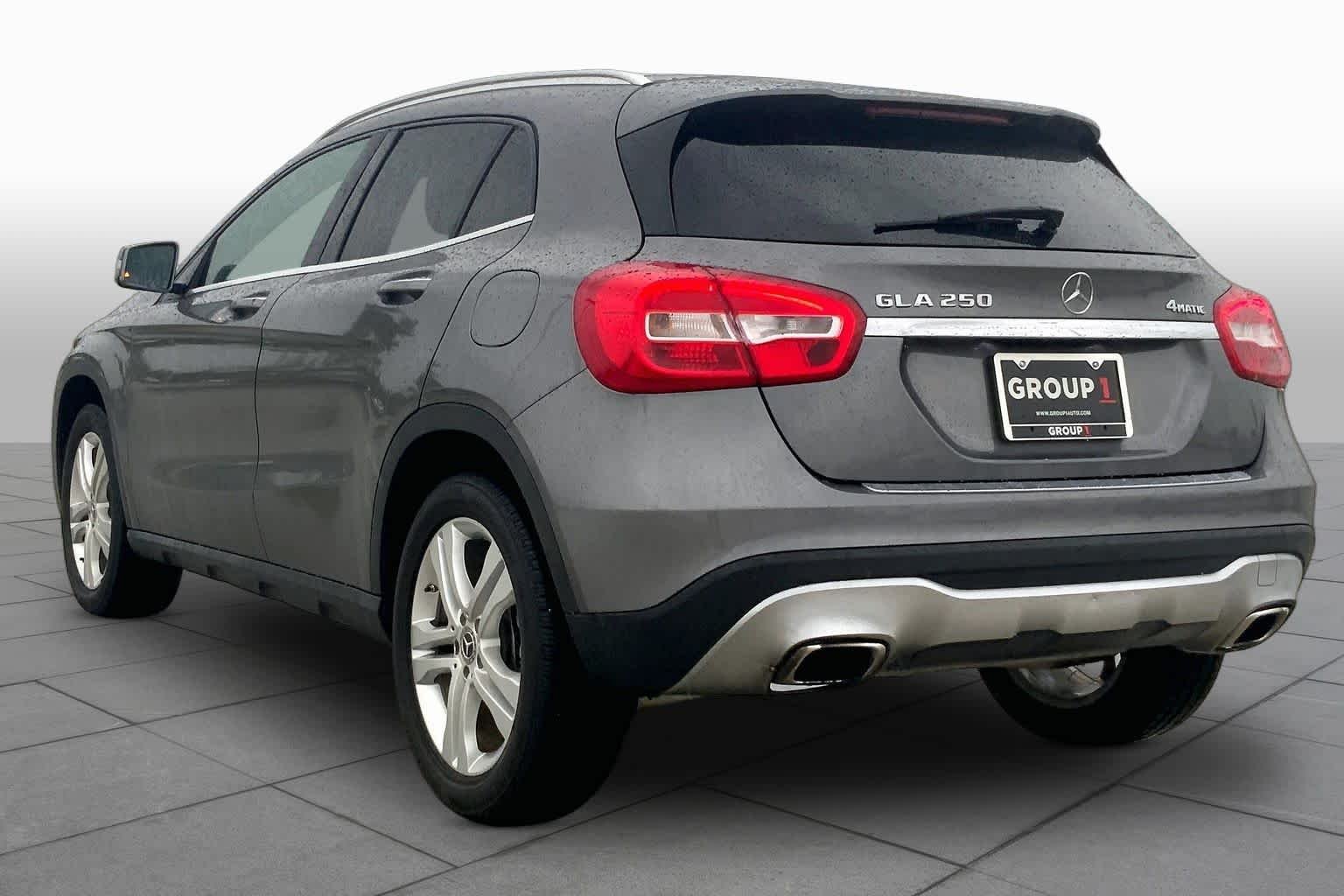 Used 2019 Mountain Grey Metallic Mercedes-Benz GLA 250 image 12