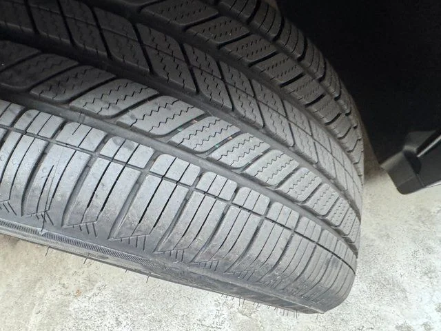 Used 2026 Black BMW xDrive28i image 29