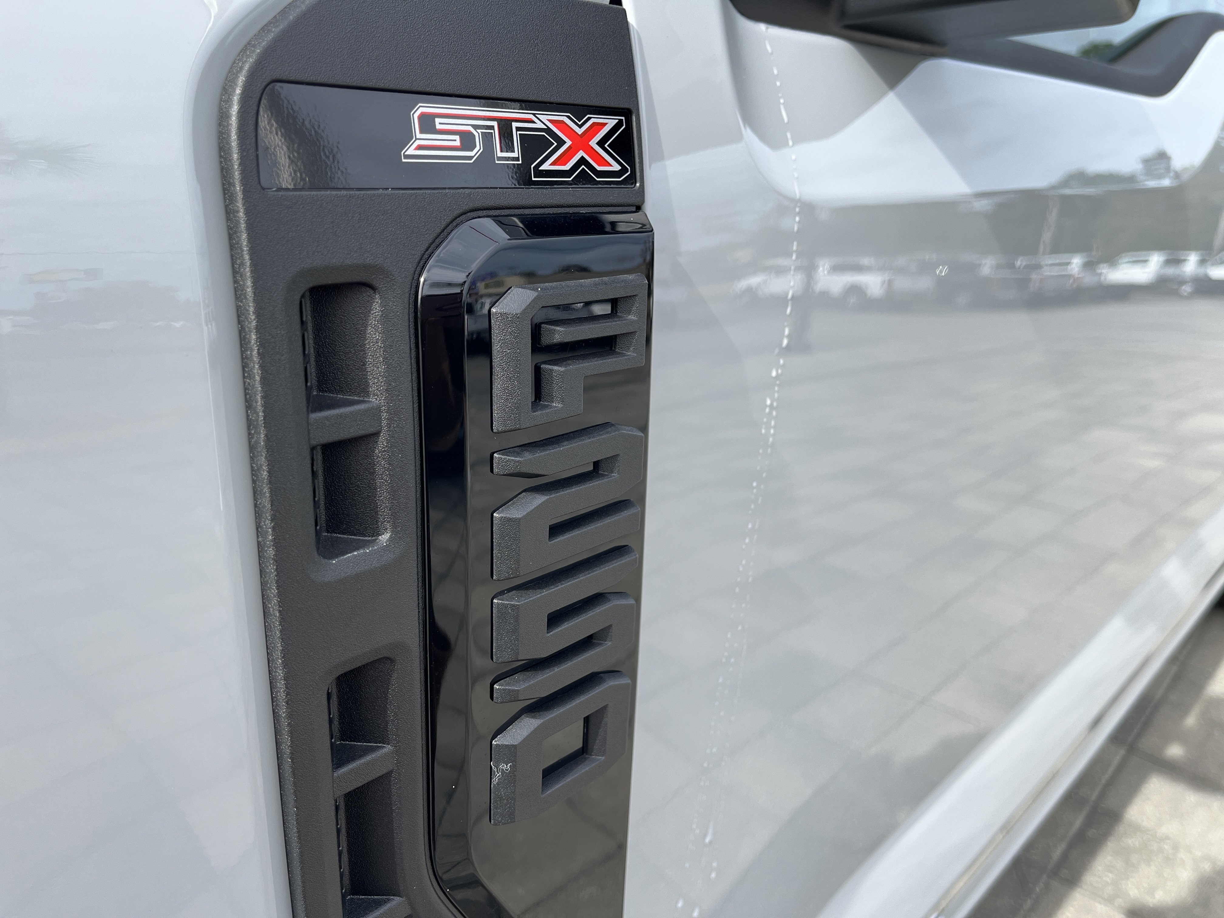 New 2026 Avalanche Ford XL image 11