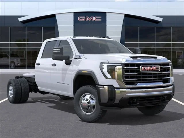 2026 GMC Sierra 3500 Chassis Cab Pro - Photo 7