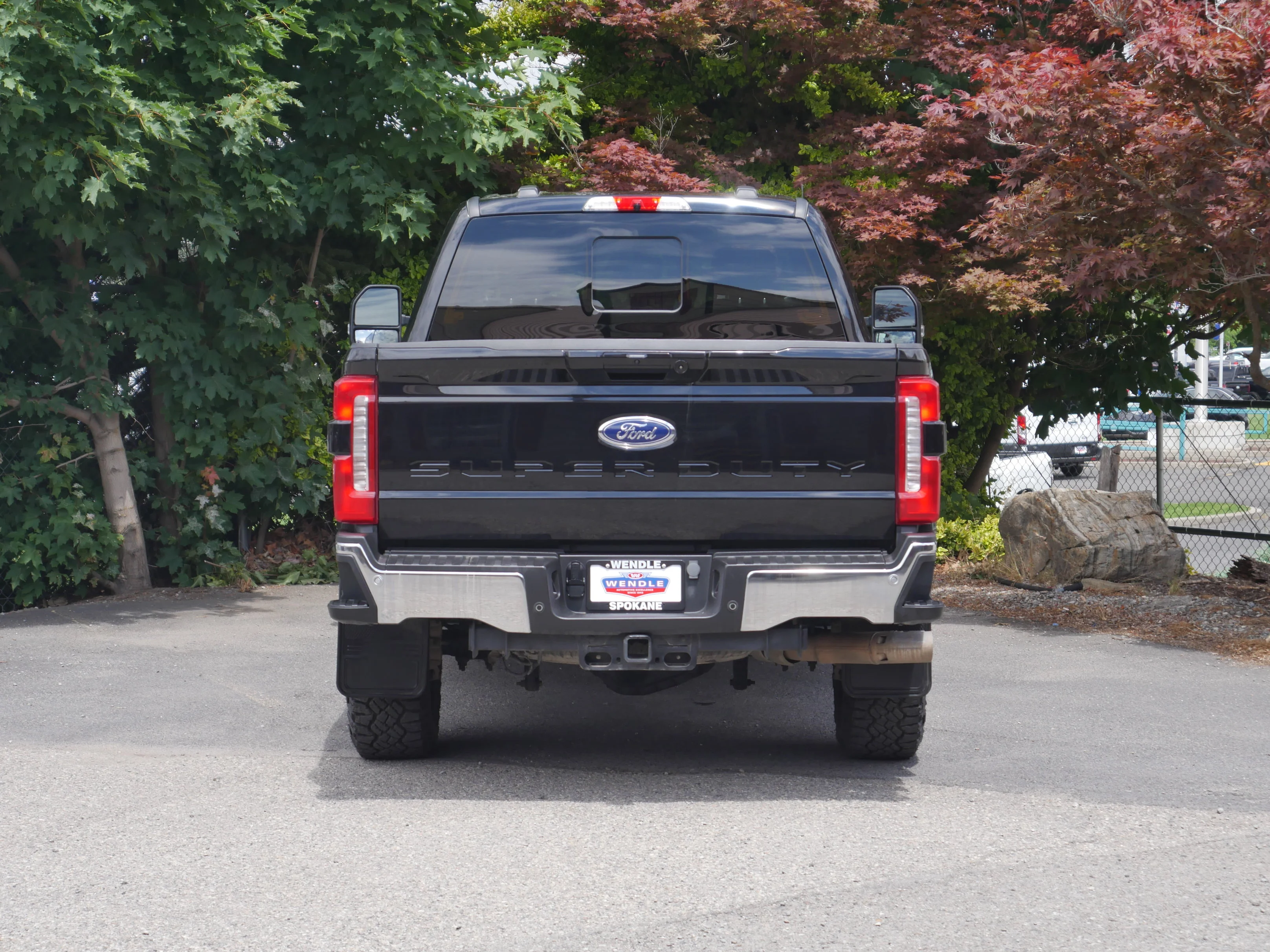 Certified Used 2024 Agate Black Metallic Ford LARIAT image 25
