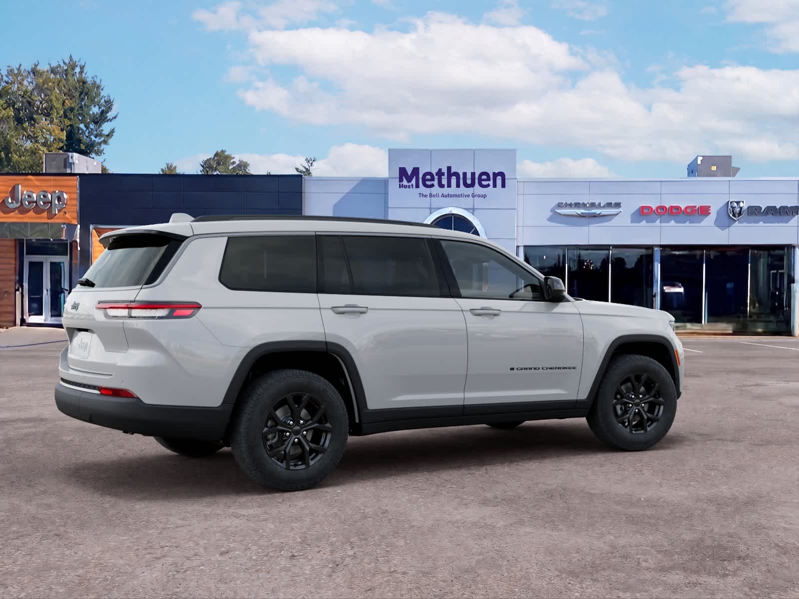 New 2026 Bright White Clear-Coat Exterior Paint Jeep Laredo Altitude image 4