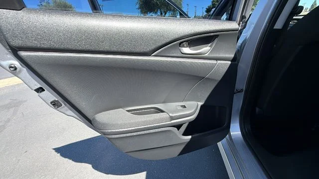 Used 2016 Silver Honda LX image 13