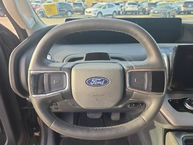 Used 2025 Gray Ford Active image 16