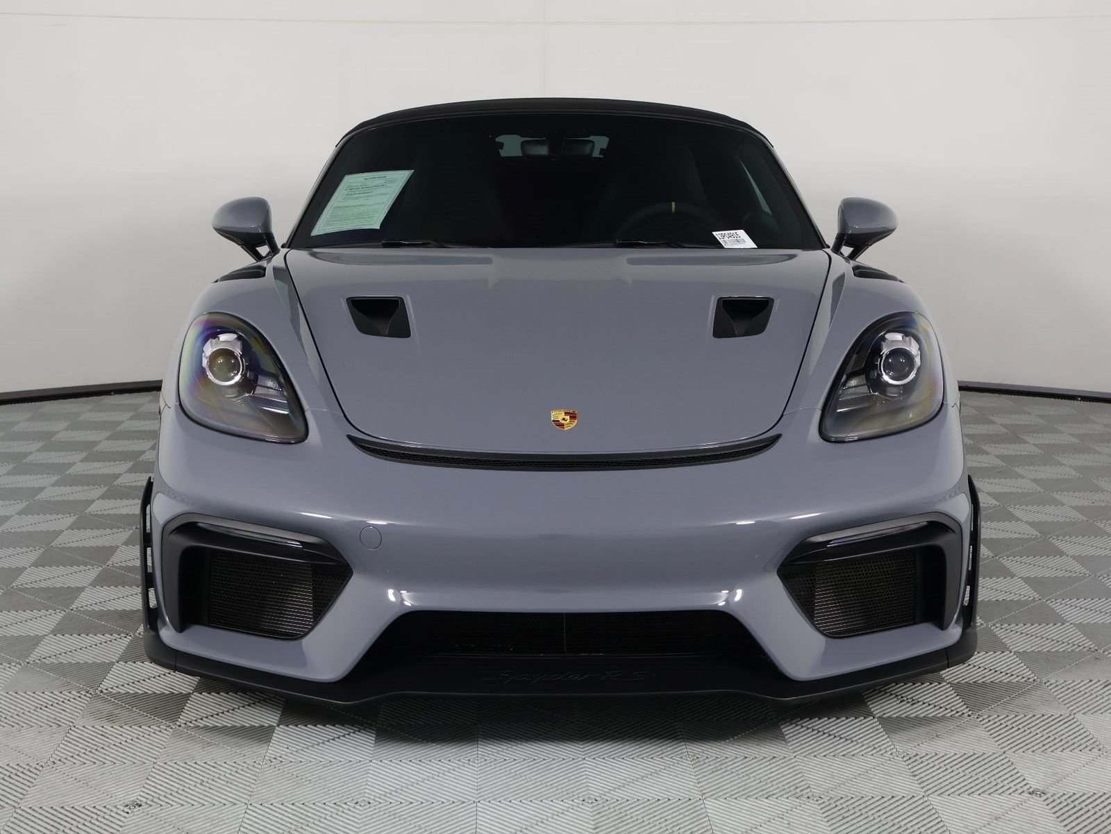 Certified Used 2024 Arctic Grey Porsche RS image 10