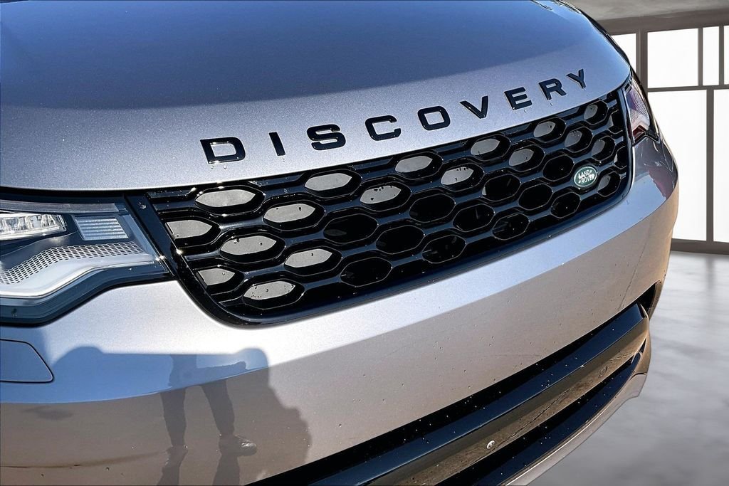Used 2026 Gray Land Rover Dynamic SE image 29