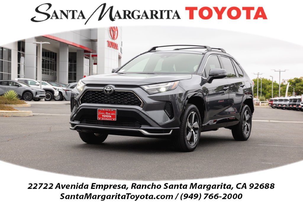 Certified Used 2025 Magnetic Gray Metallic Toyota SE image 1
