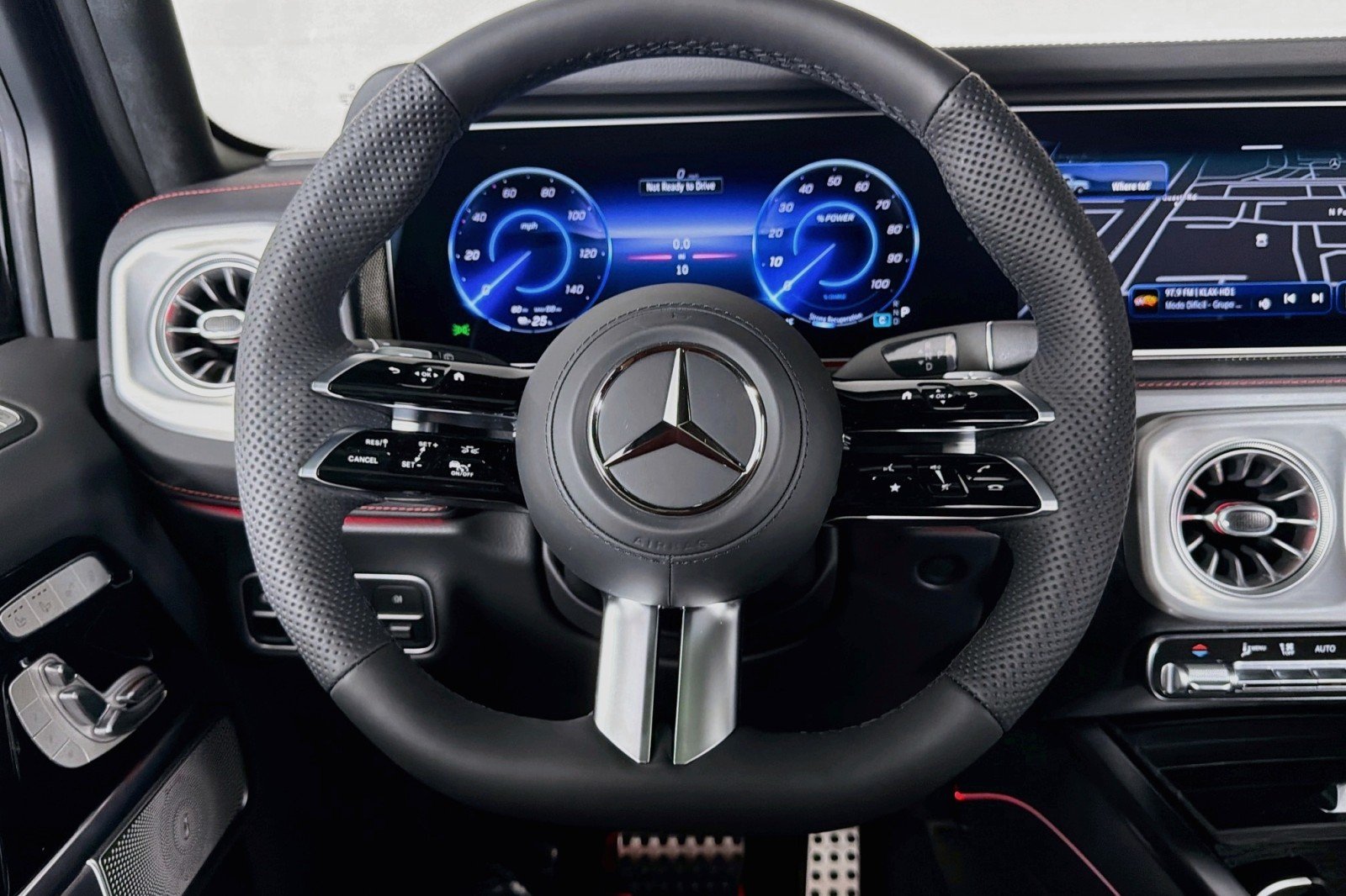 New 2027 MANUFAKTUR Arabian Grey Mercedes-Benz G 580e SUV image 17