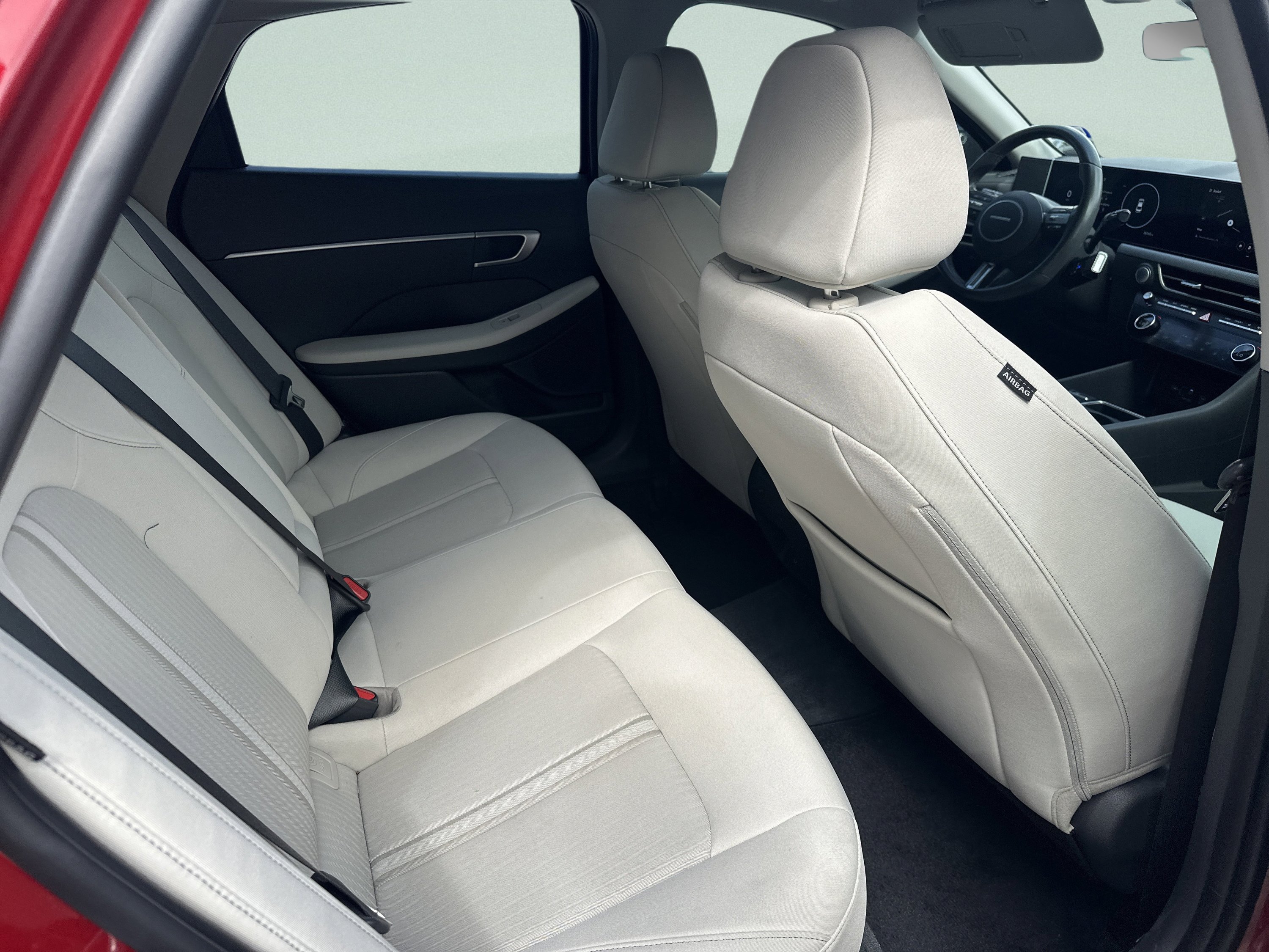 Used 2024 Ultimate red Hyundai SEL image 12
