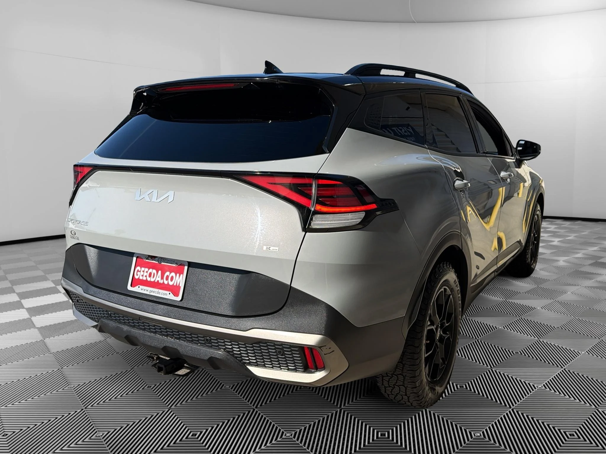 Used 2023 Wolf Gray/Ebony Black Roof Kia X-Pro Prestige image 4
