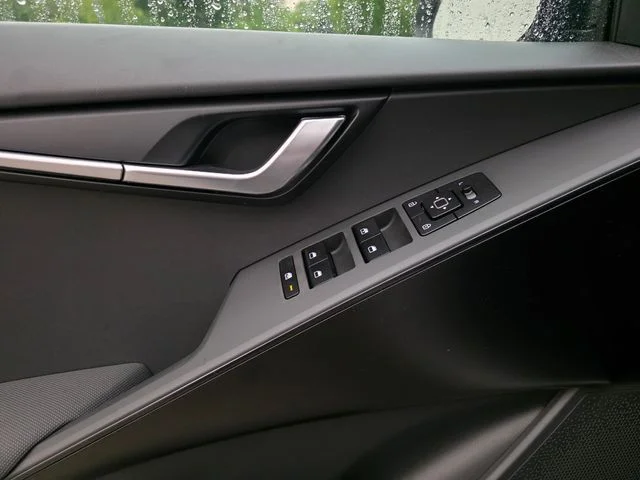 New 2026 Steel Gray Kia LX image 23