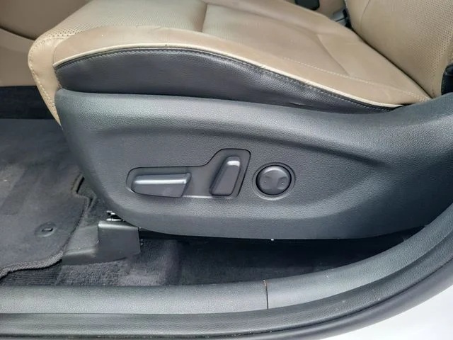 Used 2021 White Hyundai Limited image 14