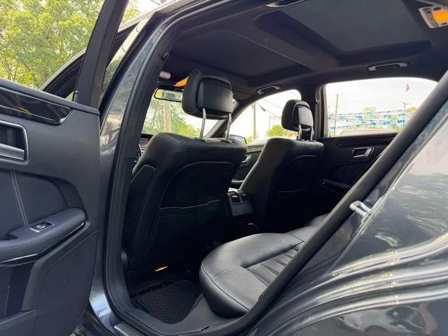 Used 2016 Black Mercedes-Benz E 400 image 17