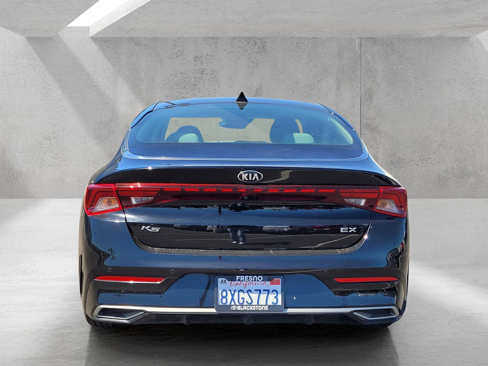 2021 Kia K5 EX - Photo 6