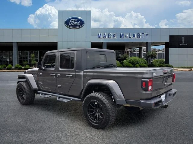 Used 2022 Gray Jeep Sport image 3