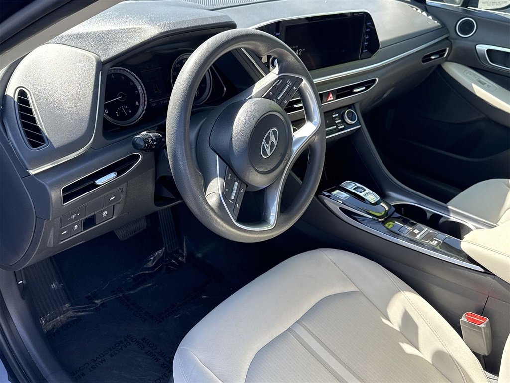 2023 Hyundai Sonata SEL photo 2