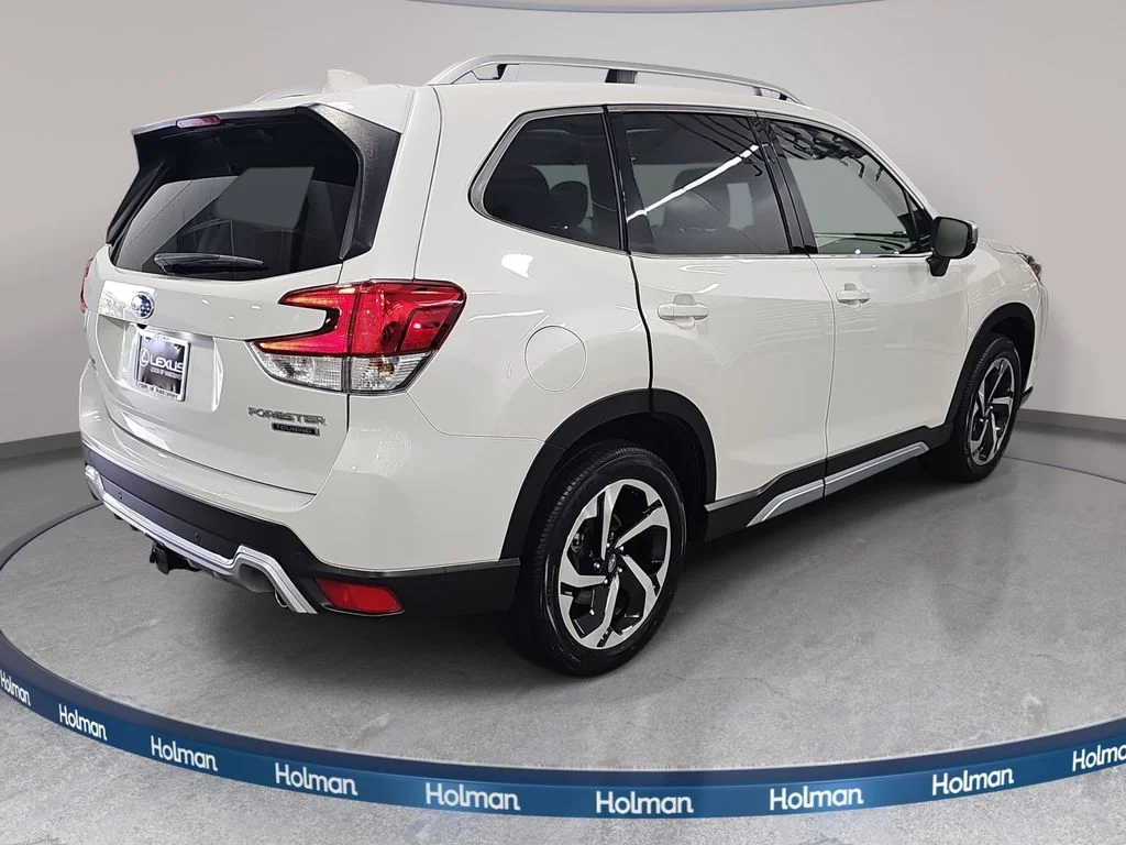 Used 2023 White Subaru Touring image 4