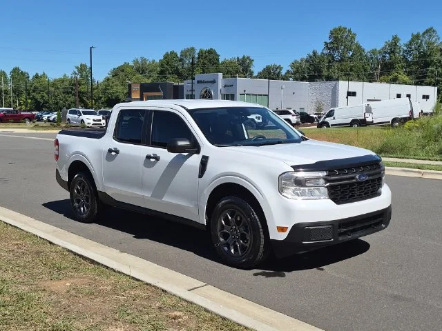 Used 2024 White Ford XLT image 15