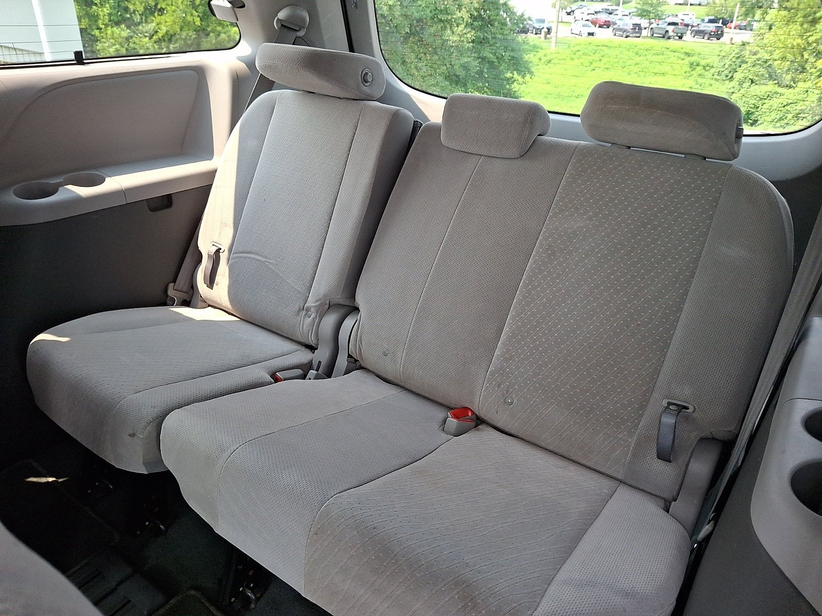Used 2019 Predawn Gray Mica   1H1 Toyota LE Auto Access Seat image 11
