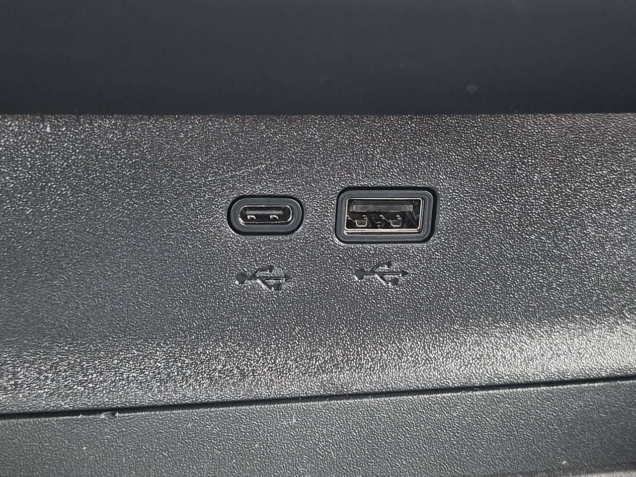 2027 Chevrolet Equinox LT - Photo 34