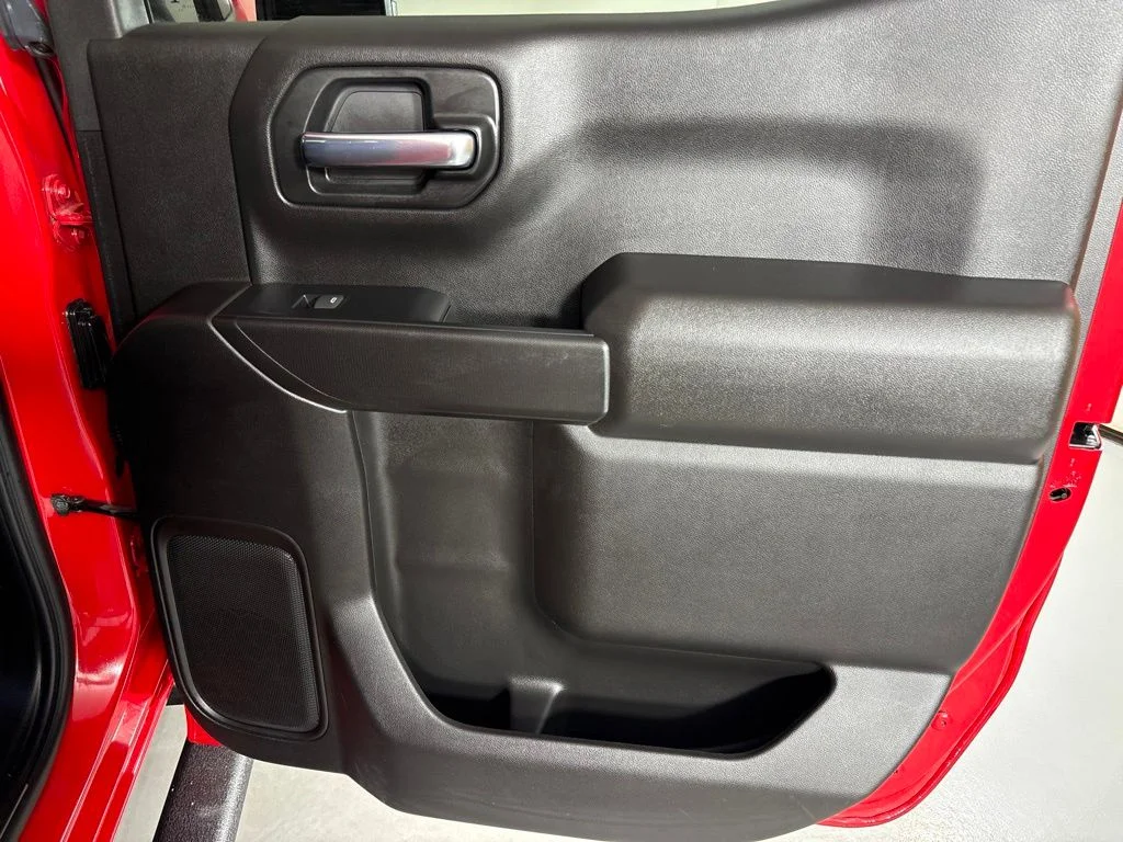 Used 2025 Red Chevrolet Custom image 21