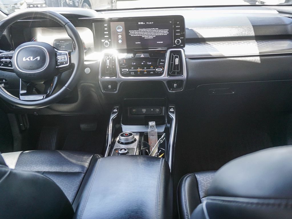 Used 2023 Black Kia EX image 15