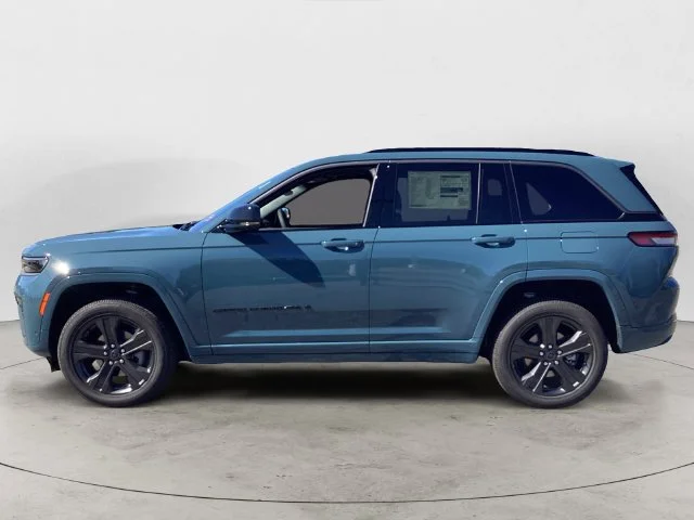 New 2027 Steel Blue Jeep LIMITED RESERVE 4X4 image 2