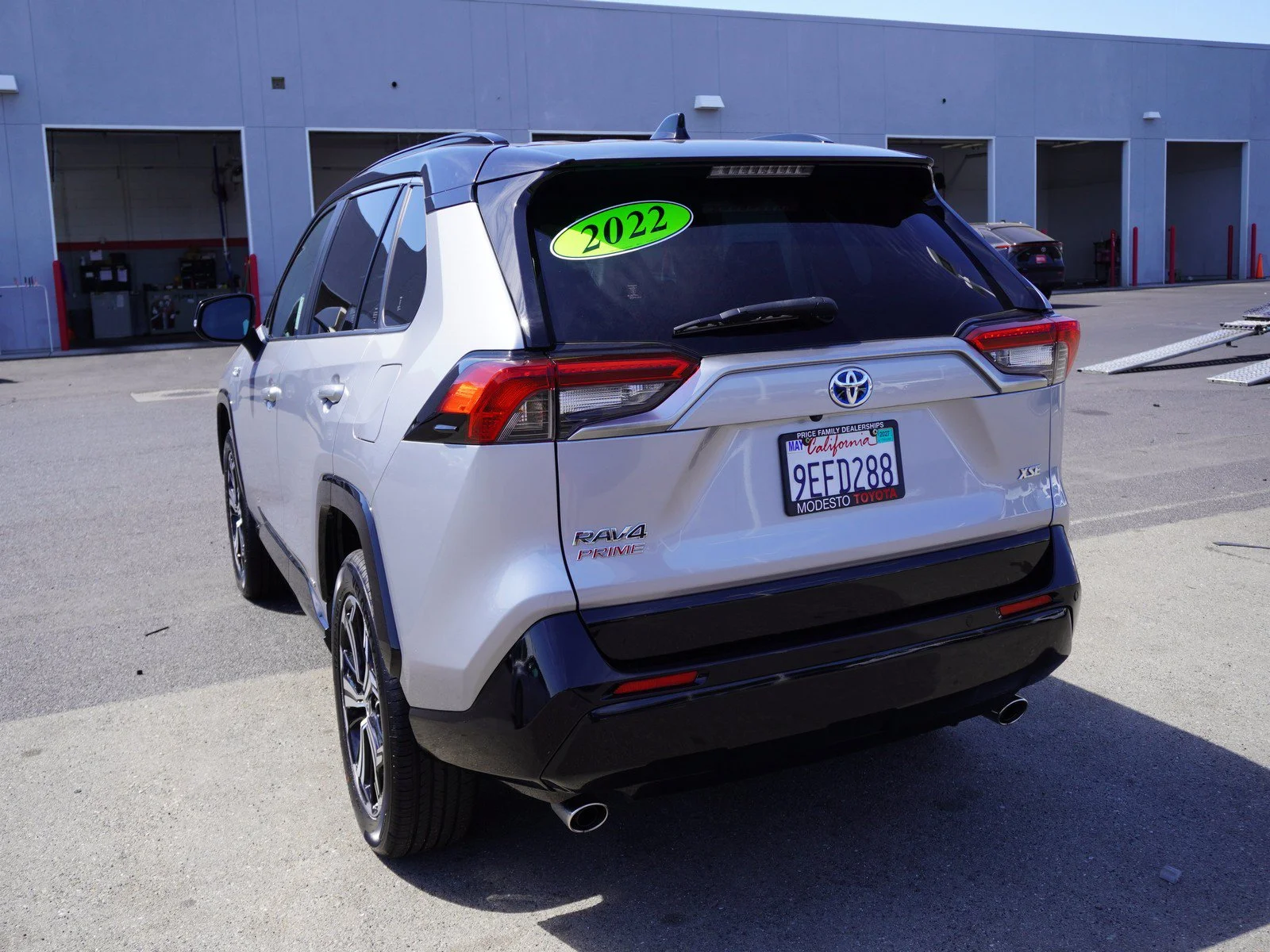 Used 2022 Midnight Black Metallic Toyota XSE image 9