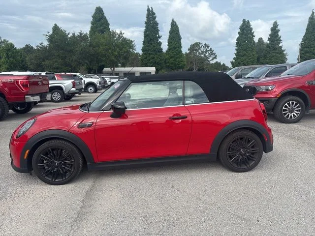 Used 2022 Red MINI Signature image 8