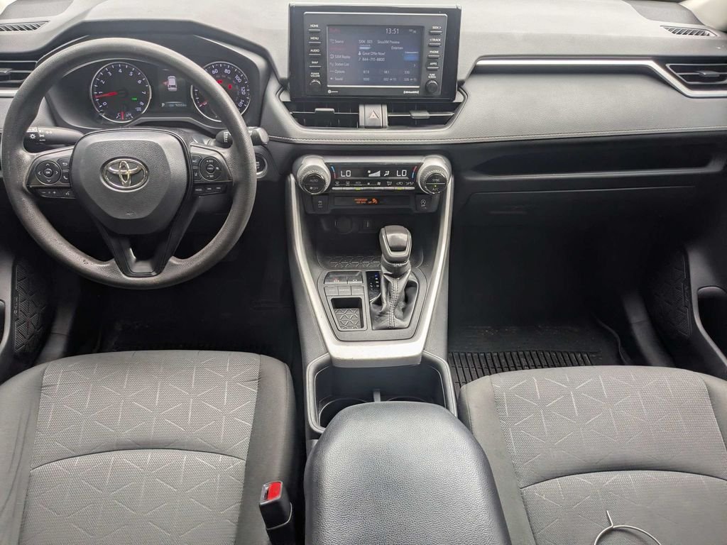 Used 2022 White Toyota XLE image 15