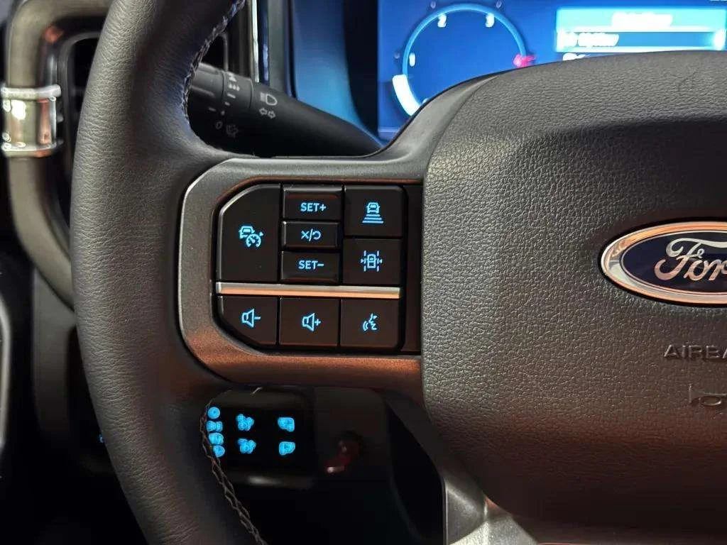 2025 Ford F-250 Super Duty Lariat - Photo 15