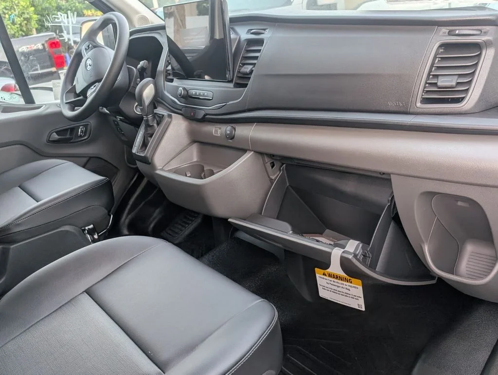 New 2026 Oxford White Ford Cargo Van image 10