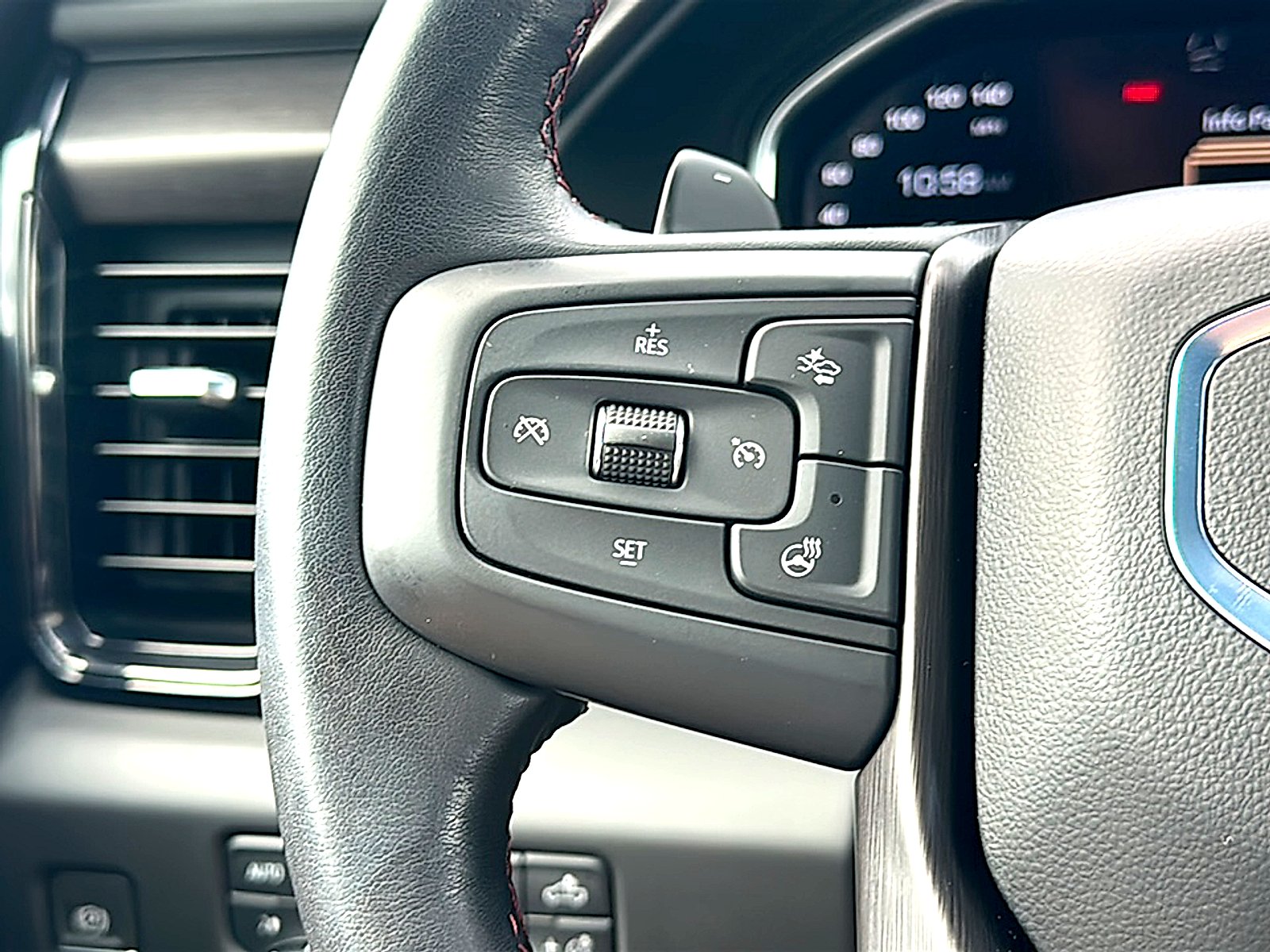 Used 2024 Onyx Black GMC AT4X image 30