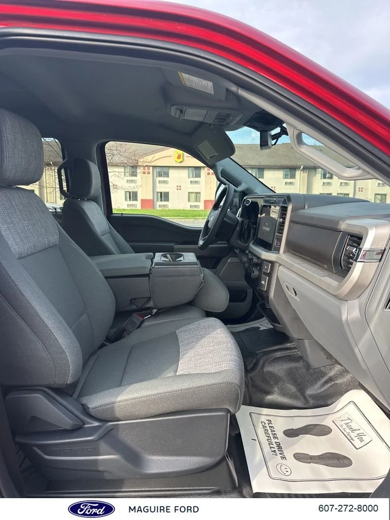 New 2026 Ruby Red Metallic Tinted Clearcoat Ford F-250® XLT image 12