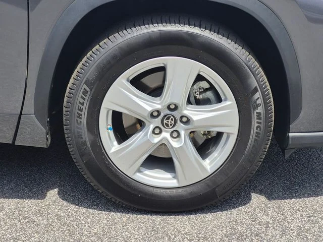Used 2024 Gray Toyota LE image 9