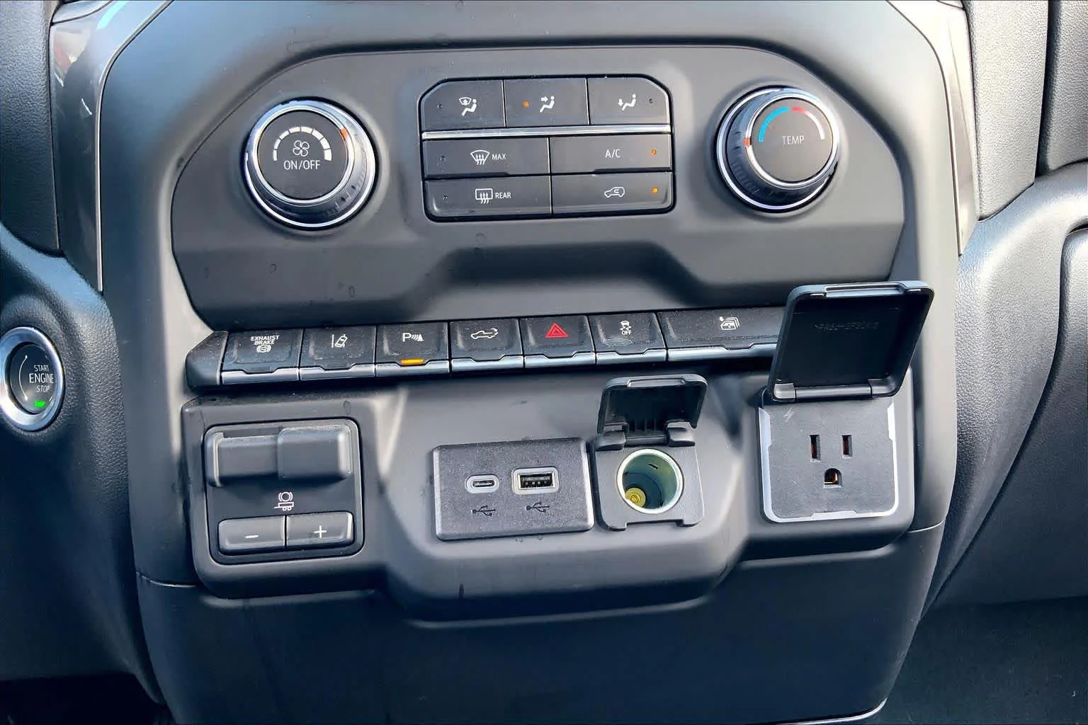 Used 2025 Slate Gray Metallic Chevrolet Custom image 34