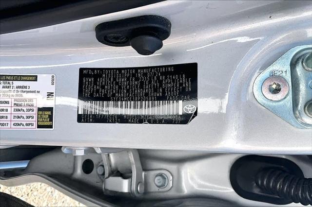 Certified Used 2024 CLASSIC SILVER METALLIC Toyota  image 36