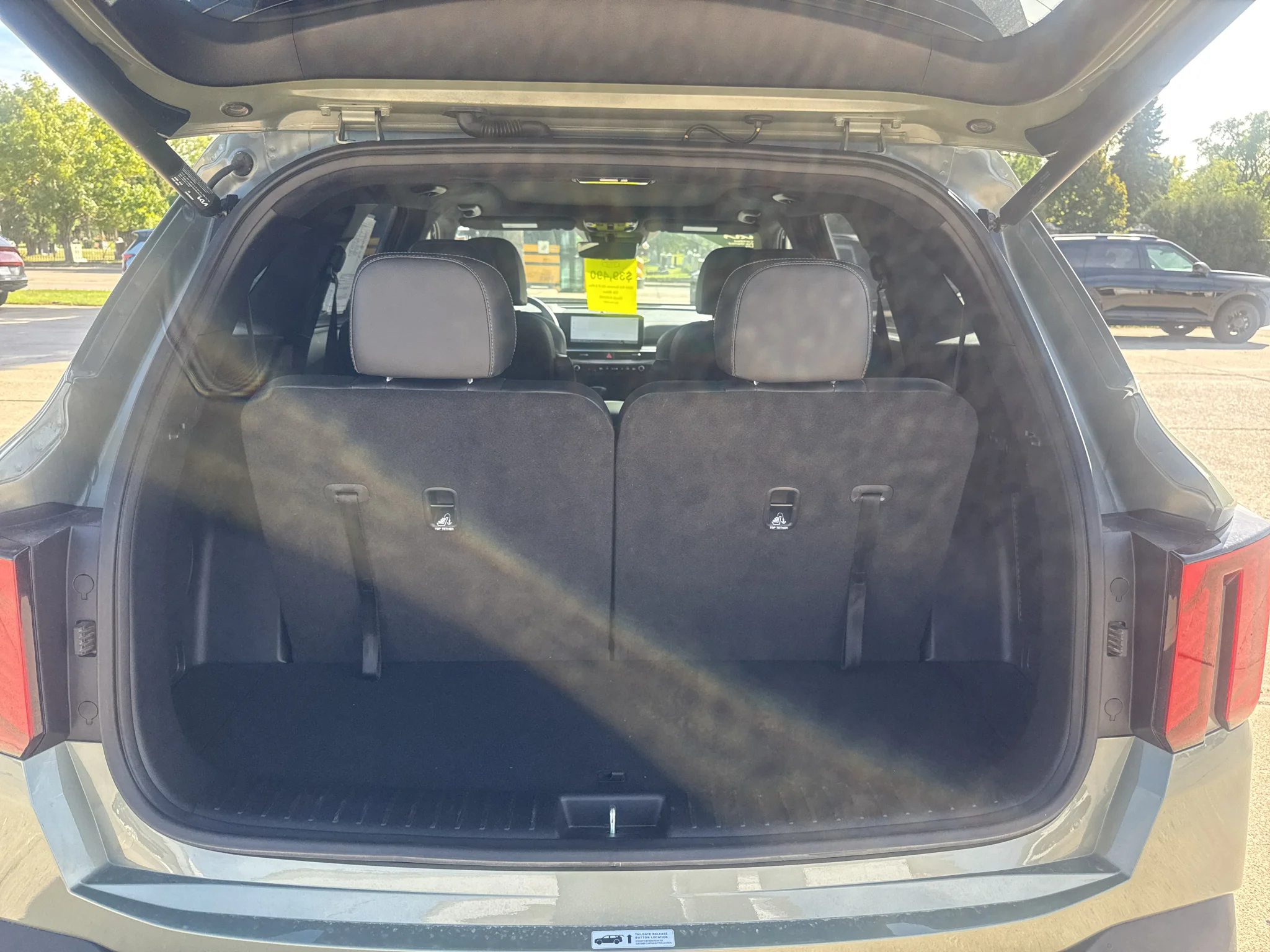 Certified Used 2024 JUNGLE GREEN Kia X-Pro SX Prestige image 4
