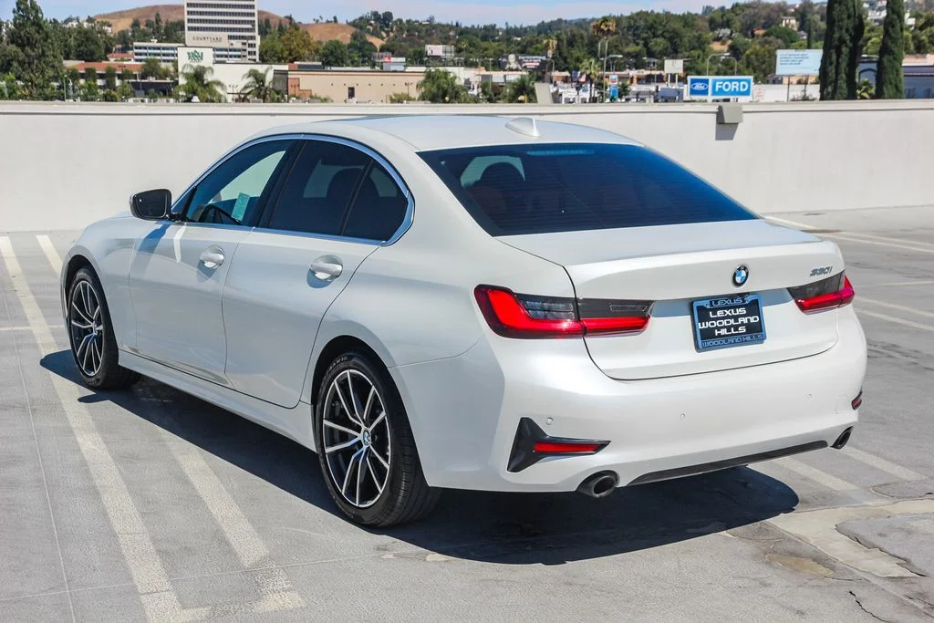 Used 2020 White BMW 330i image 6