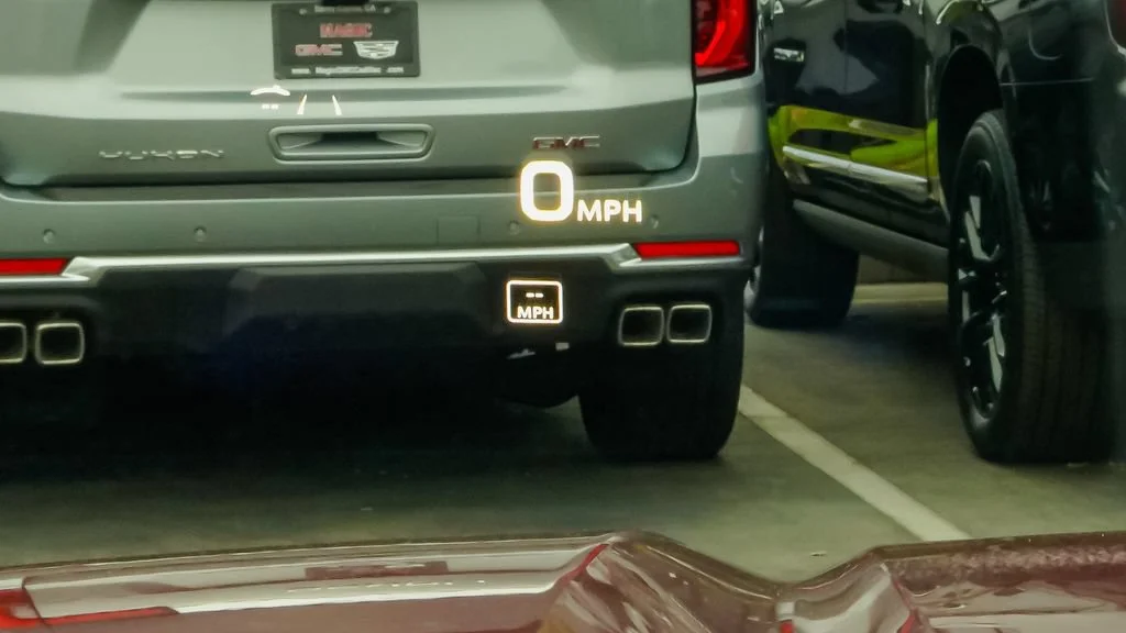 2026 GMC Yukon XL Denali - Photo 21