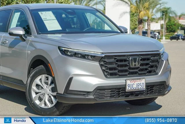 Used 2025 Solar Silver Metallic Honda LX image 2